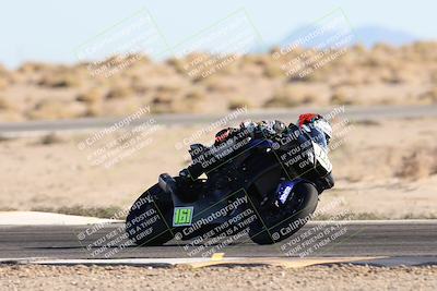 media/Dec-07-2025-CVMA (Sun) [[3e7d2de5dc]]/Race 10-Formula 40 Open/